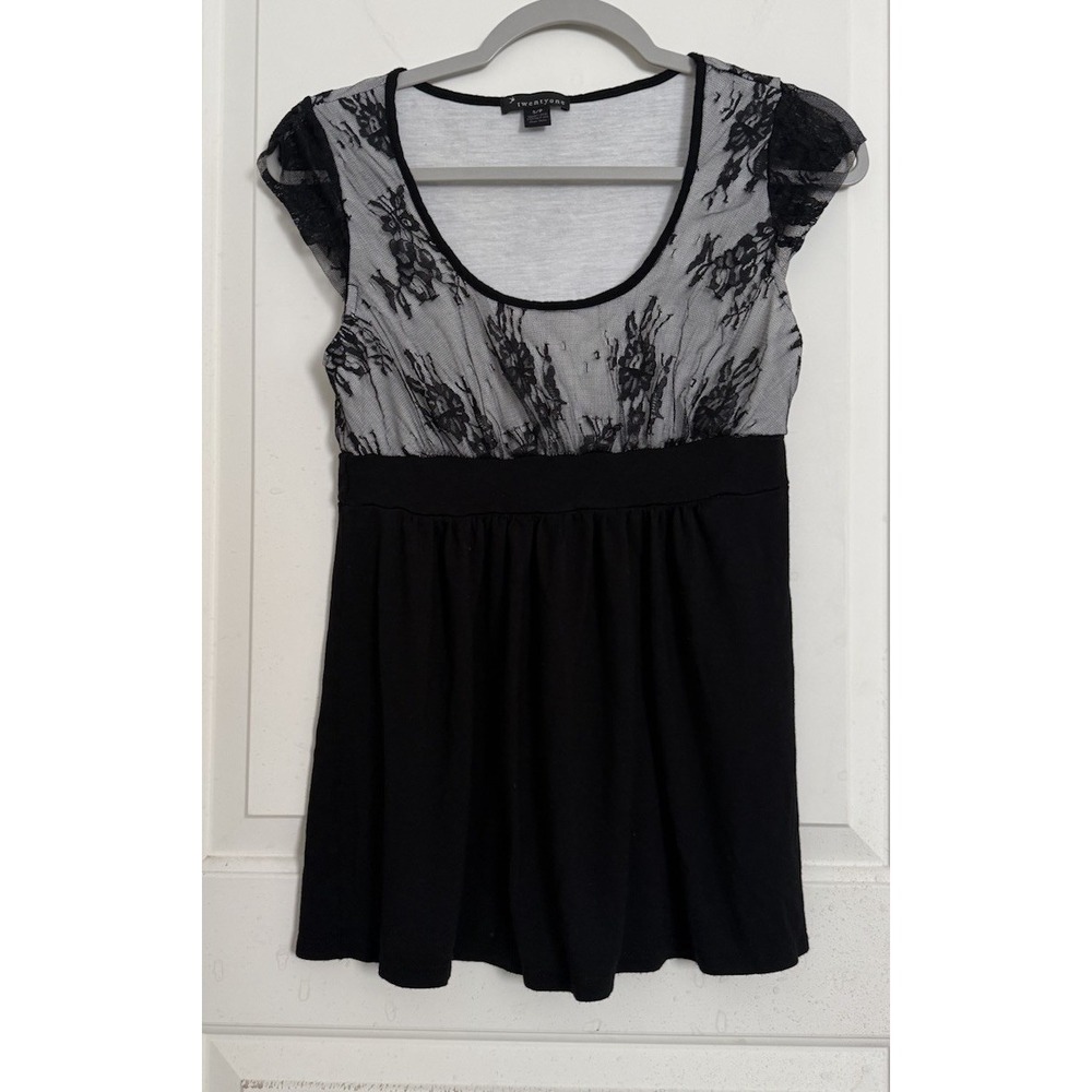 Y2K Forever 21 Black Lace Babydoll Top Sheer Mesh Empire Waist Fairy Grunge Sz S